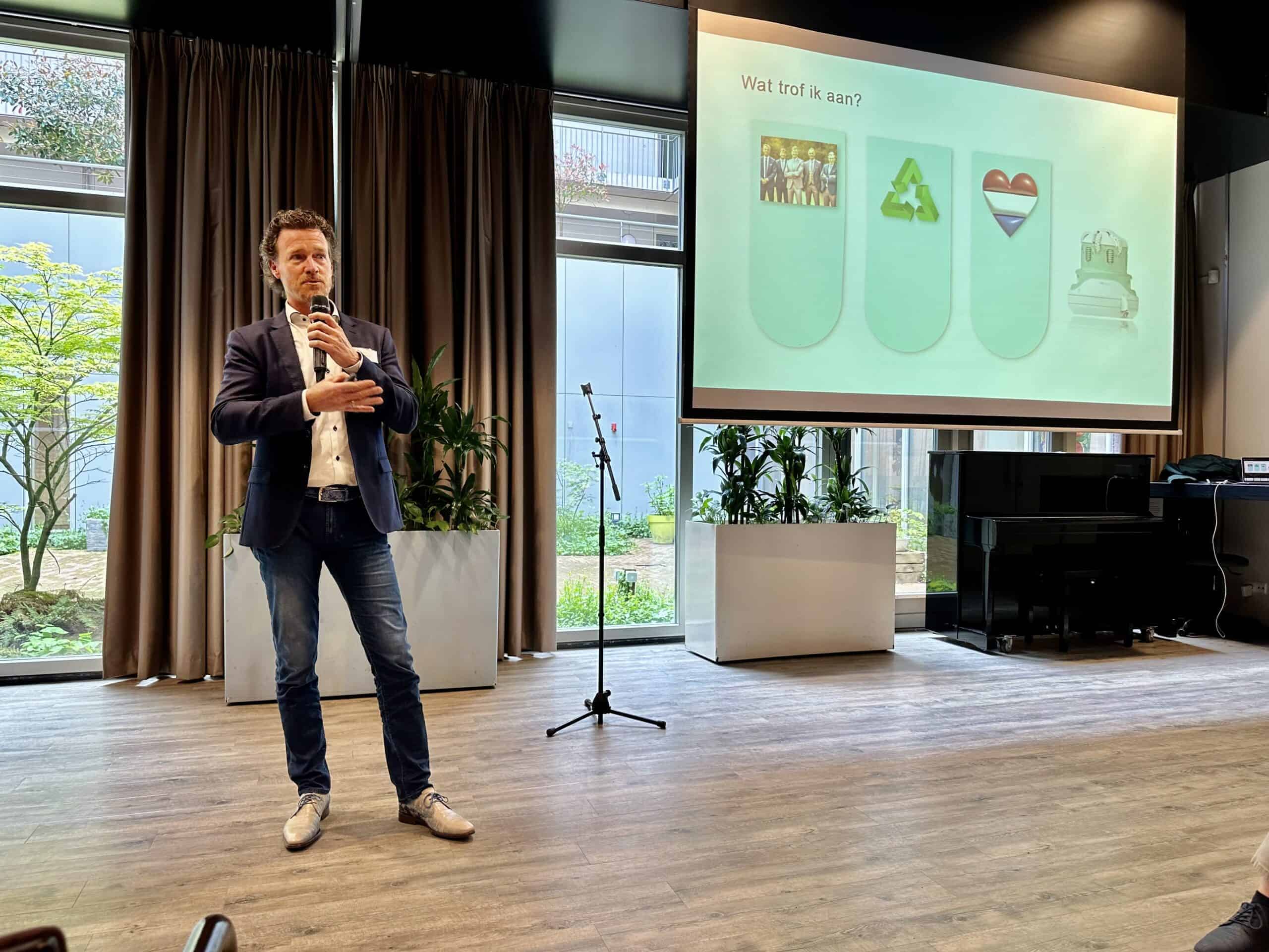 René Zijderveld HelpSoq presentatie Eindhoven IFOZ