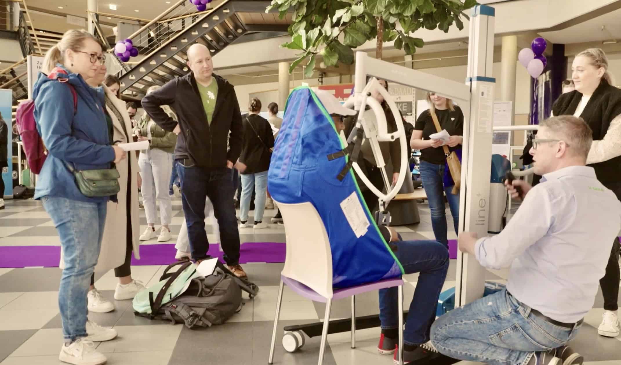 Technologie in de zorg als HelpSoq en Armverlenger